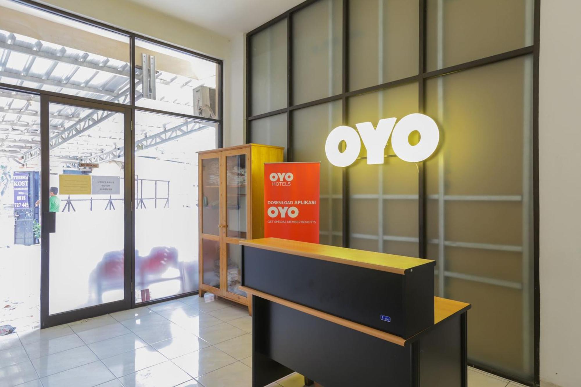 OYO 866 Idola Residence Jacarta Exterior foto